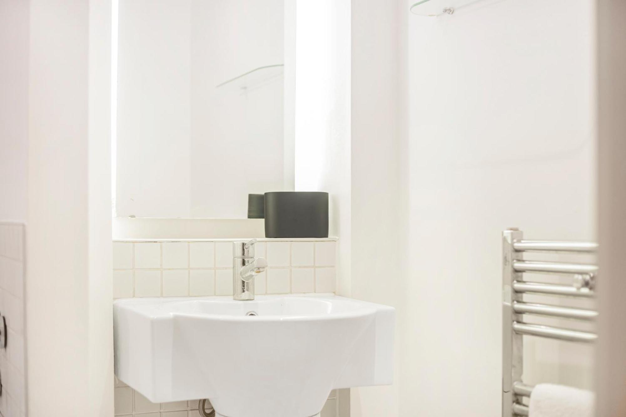 Athera - Hoxton Square 2 Bed, 2 Bath Entire Private Apartment Londres Extérieur photo